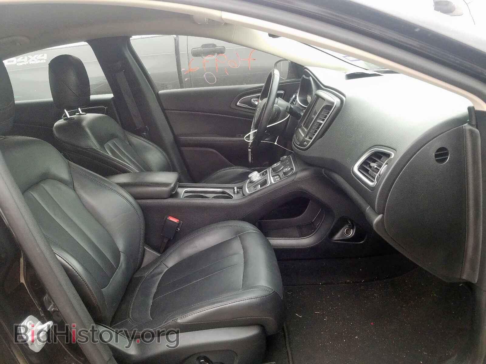2016 CHRYSLER 200 - VIN: 1C3CCCAB6GN178132 - Фото 5