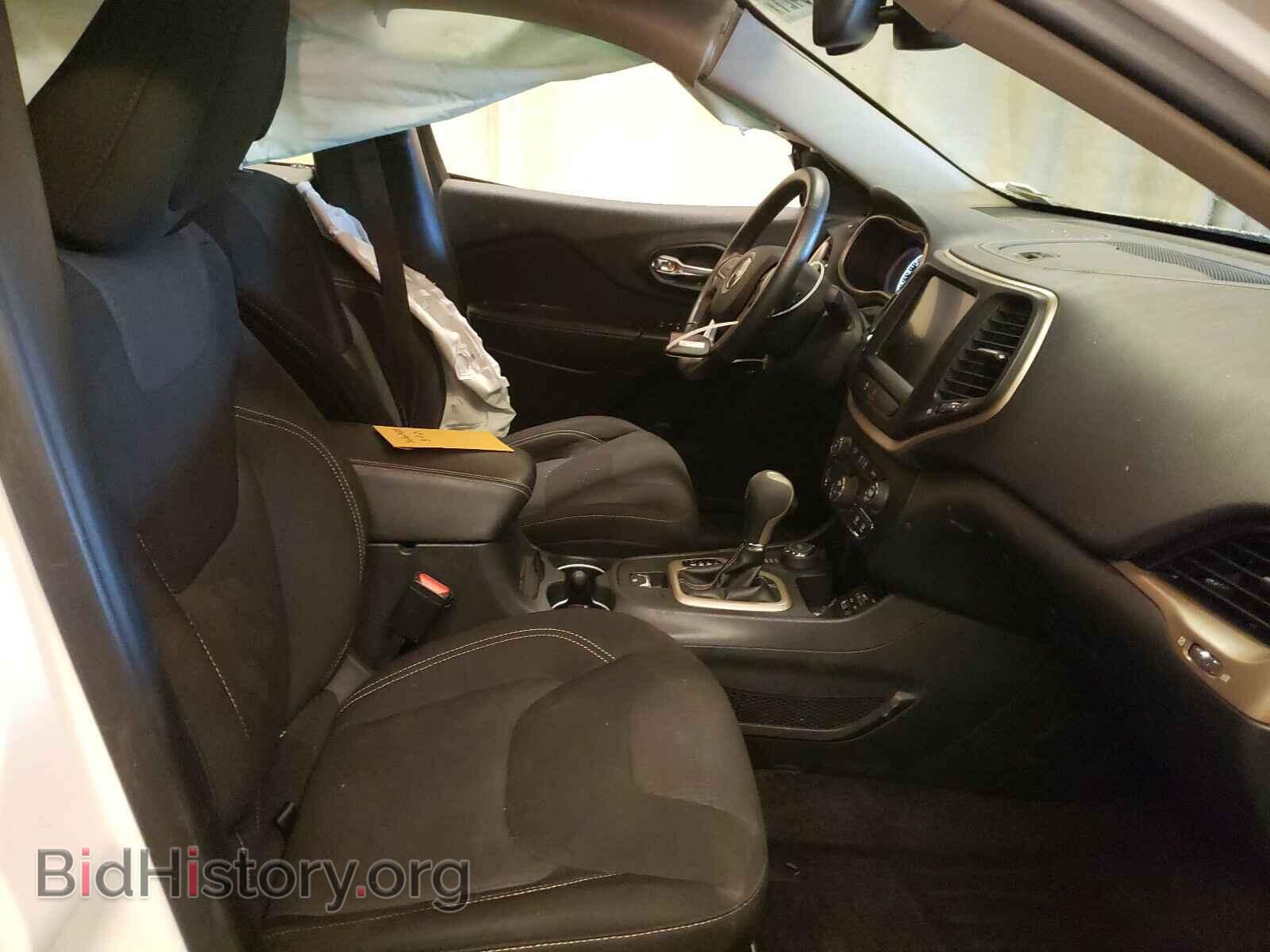 2016 JEEP CHEROKEE - VIN: 1C4PJMCS2GW226029 - Фото 5