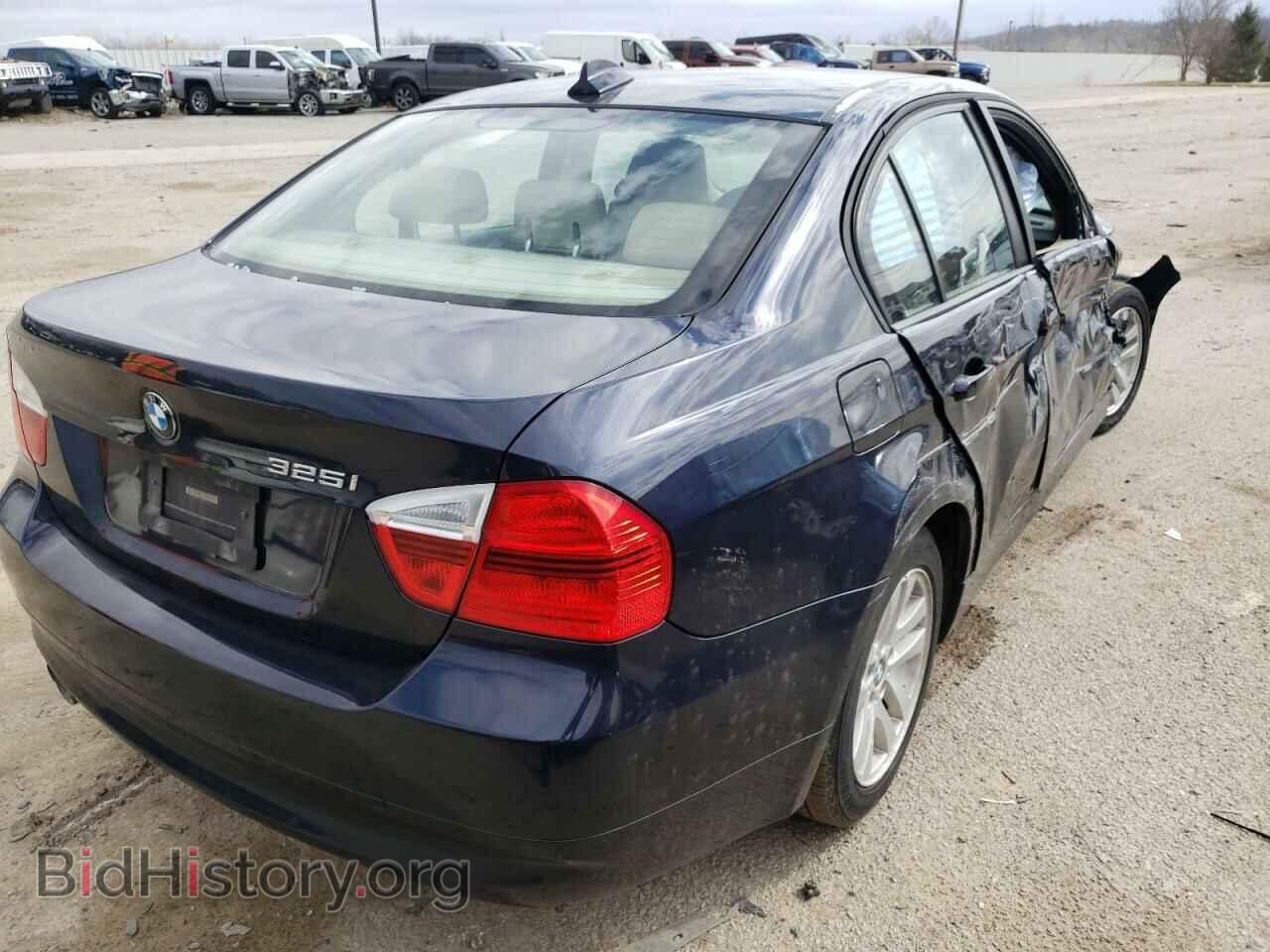 2006 BMW 3 SERIES - VIN: WBAVB17536NK39655 - Фото 4