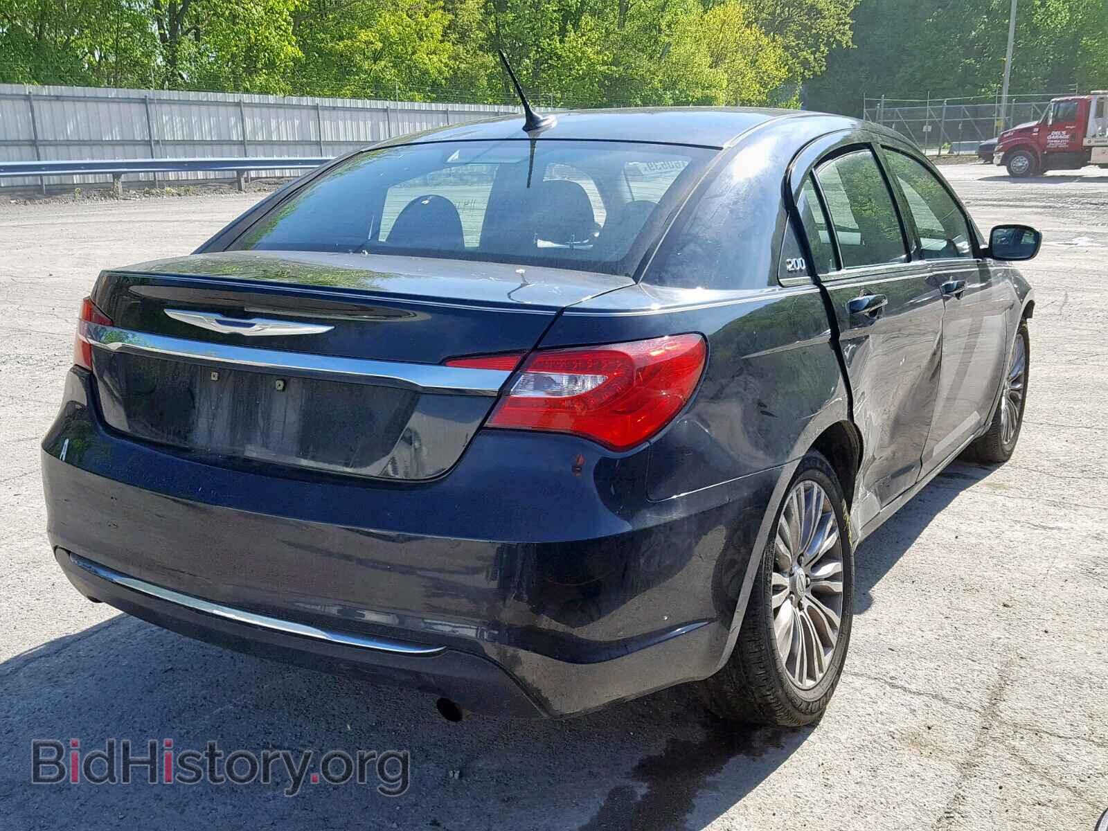 2012 CHRYSLER 200 - VIN: 1C3CCBAB2CN257057 - Фото 4