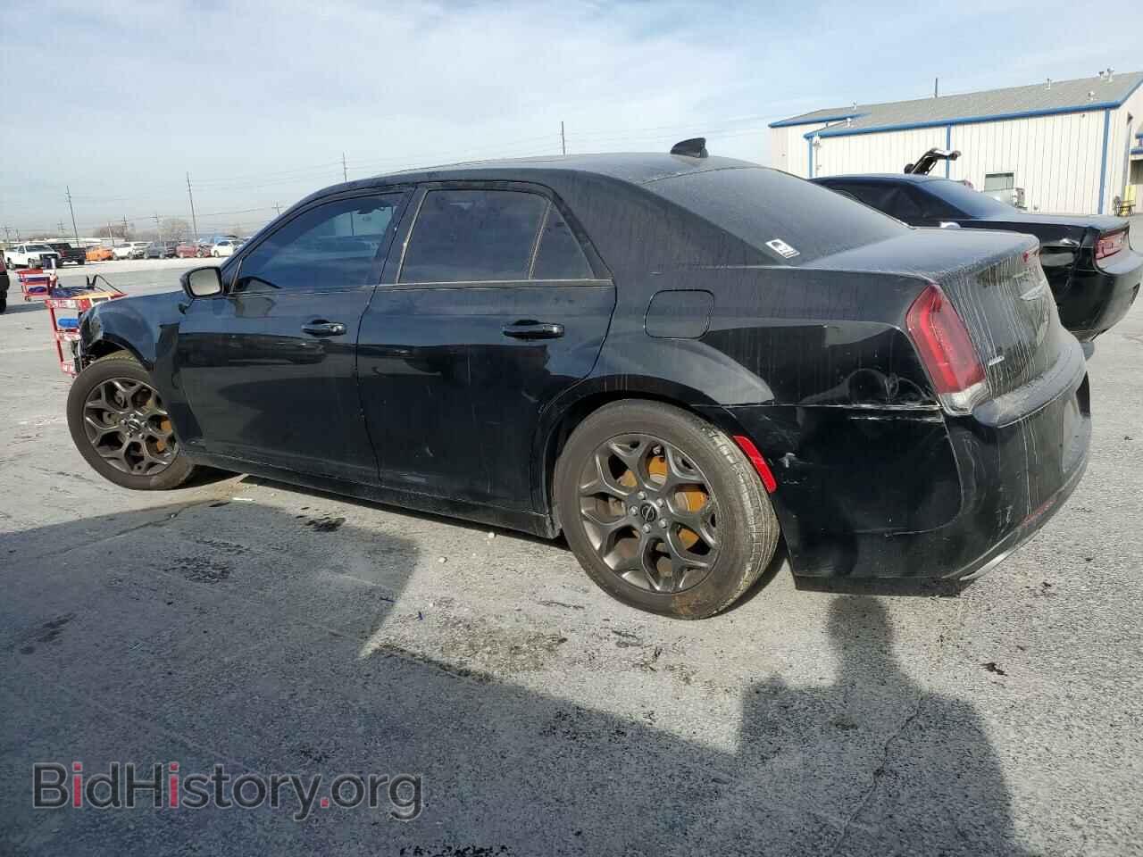 2016 CHRYSLER 300 - VIN: 2C3CCAGG5GH217065 - Фото 2