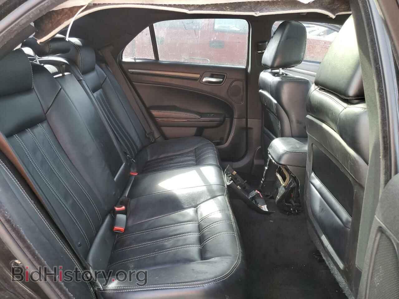 2016 CHRYSLER 300 - VIN: 2C3CCAGG5GH217065 - Фото 10