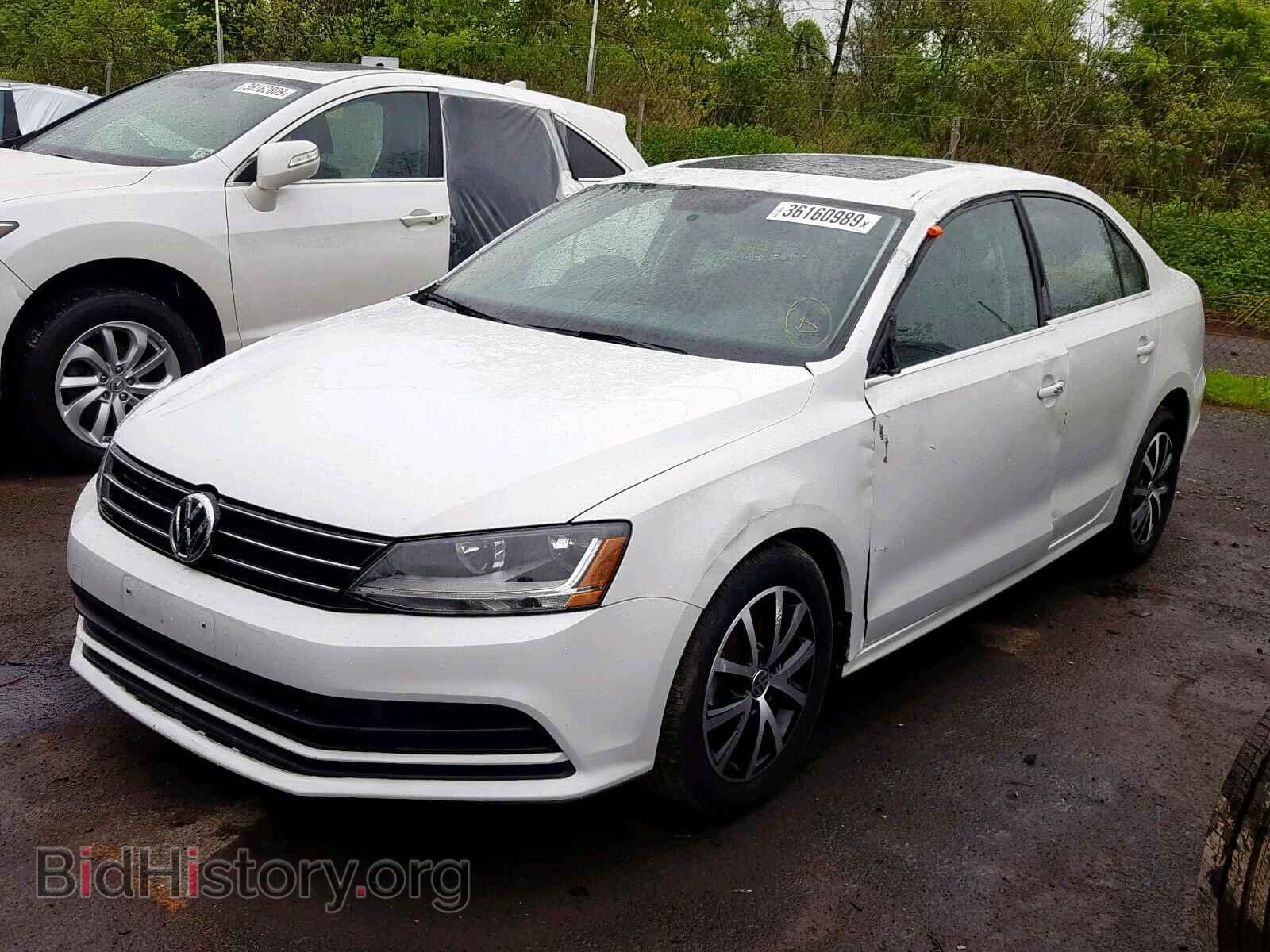 2017 VOLKSWAGEN JETTA - VIN: 3VWDB7AJ5HM332128 - Фото 2