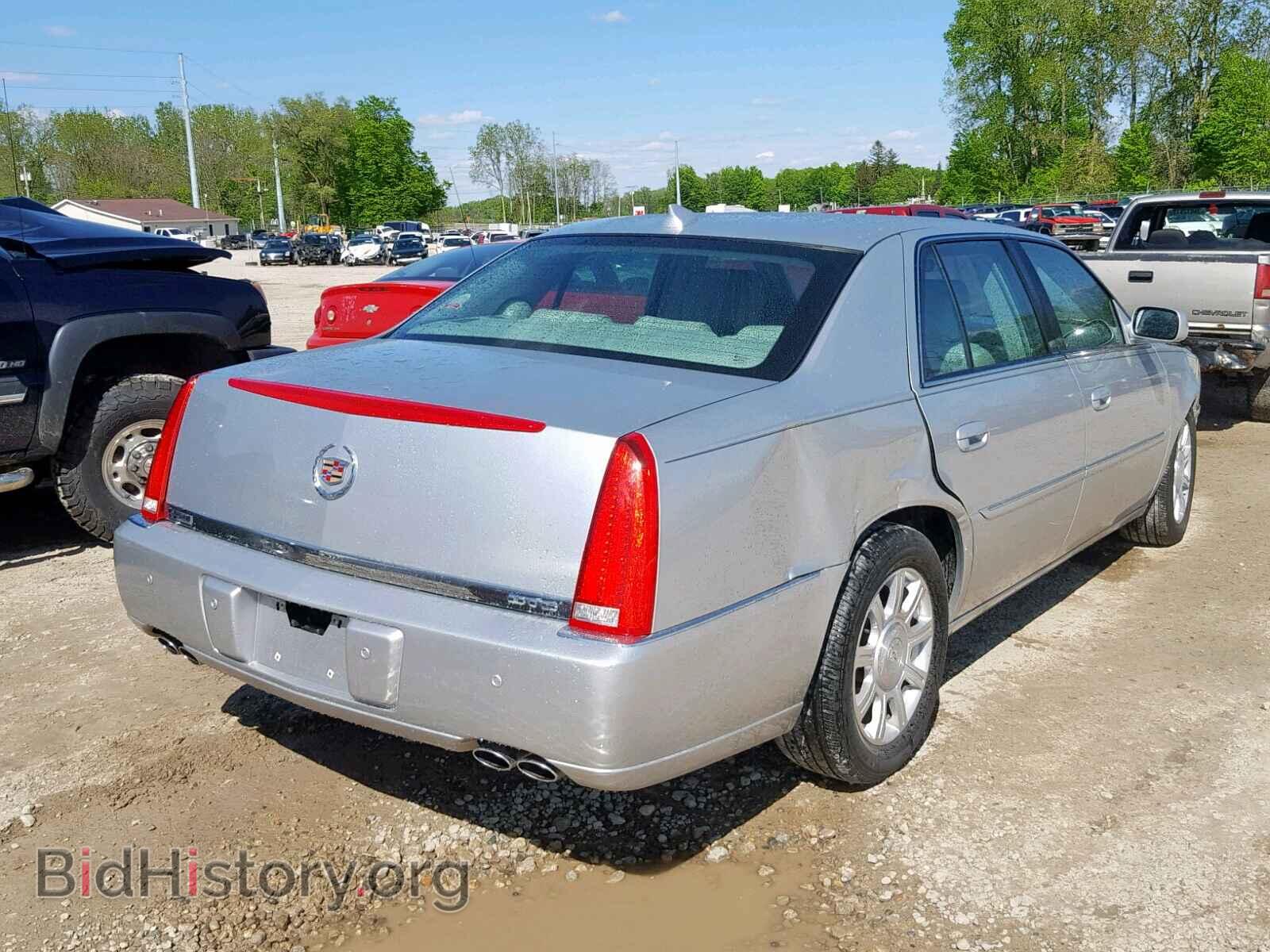 2010 CADILLAC DTS - VIN: 1G6KA5EY8AU135662 - Фото 4