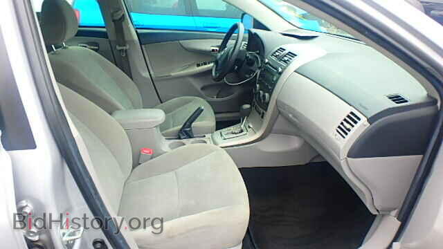 2011 TOYOTA COROLLA - VIN: 2T1BU4EE2BC696135 - Фото 5