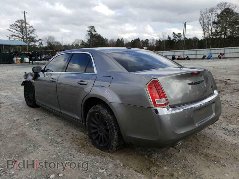 2012 Chrysler 300 (VIN 2C3CCAAG1CH117080) — photo 3 of 10