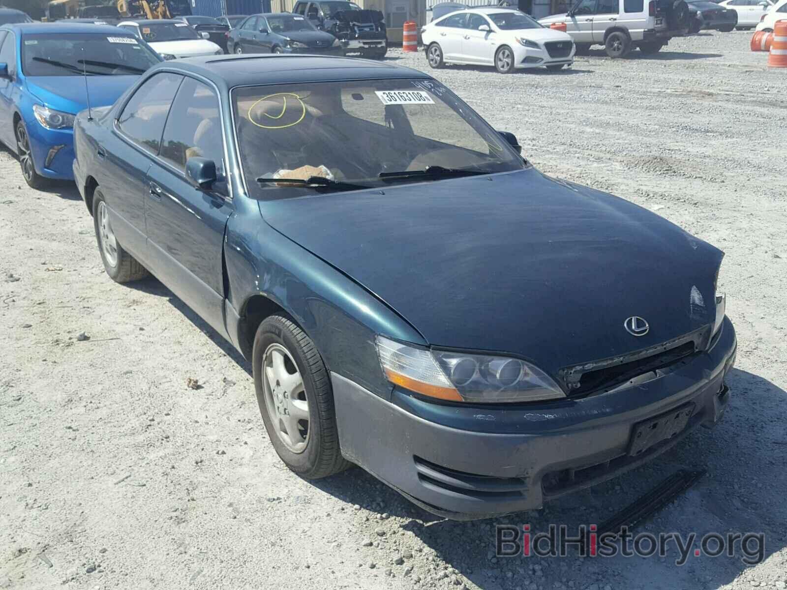 Photo JT8BF12G5T0144105 - LEXUS ES300 1996