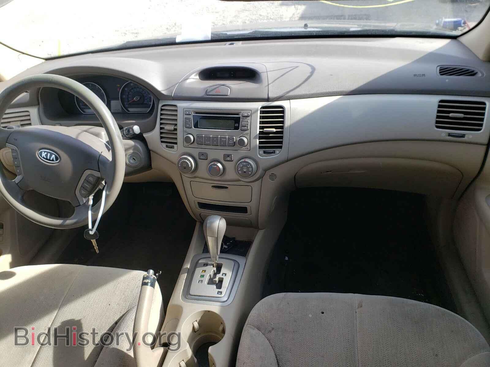 2008 KIA OPTIMA - VIN: KNAGE123785178254 - Фото 9