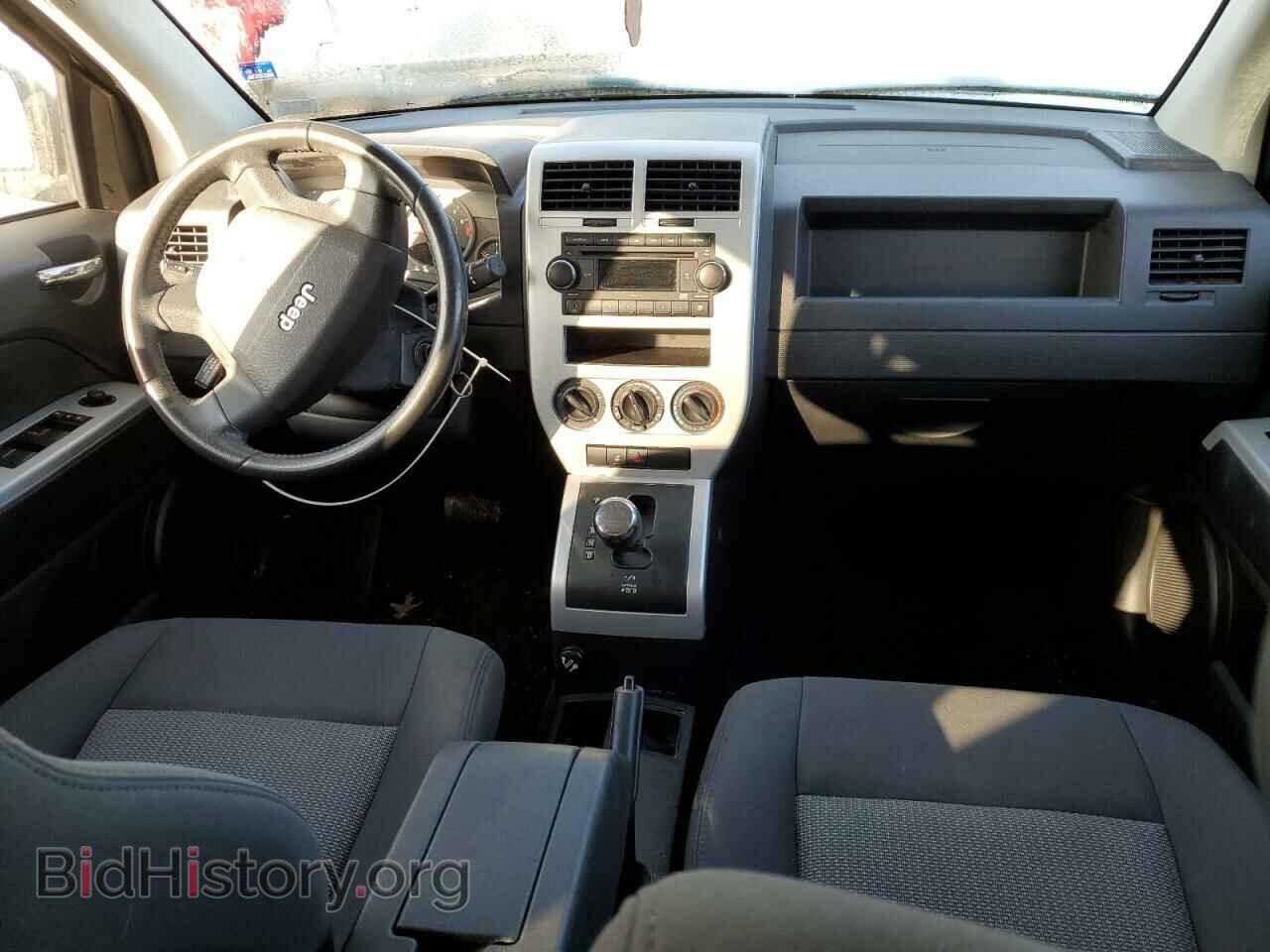 2008 JEEP COMPASS - VIN: 1J8FT47W78D790817 - Фото 8