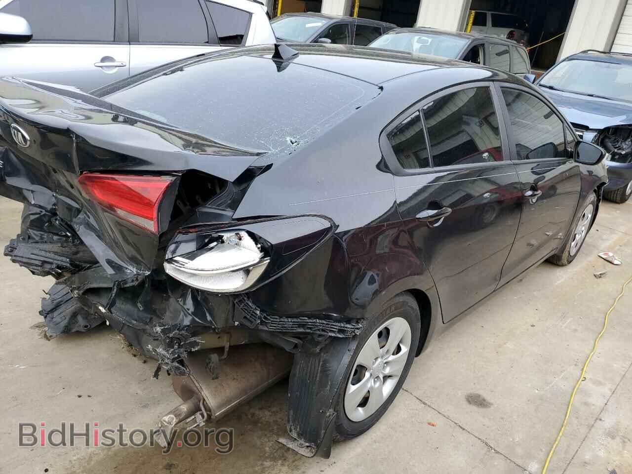 2017 KIA FORTE - VIN: 3KPFK4A74HE077111 - Фото 3