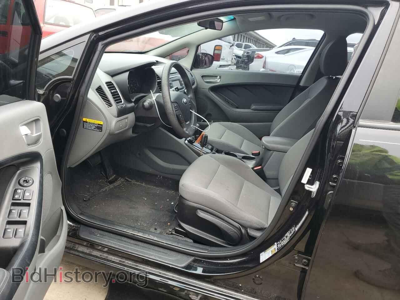2017 KIA FORTE - VIN: 3KPFK4A74HE077111 - Фото 7