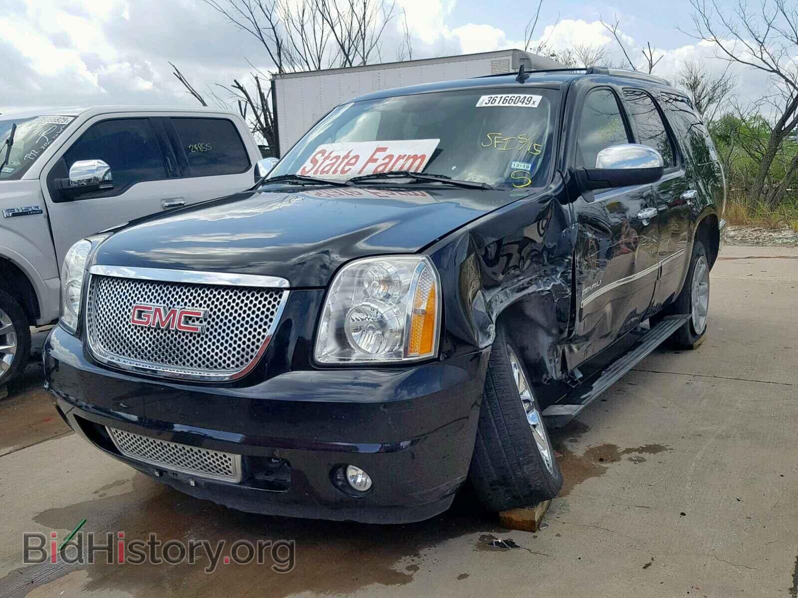 2013 GMC YUKON DENA - VIN: 1GKS2EEF0DR304352 - Фото 2
