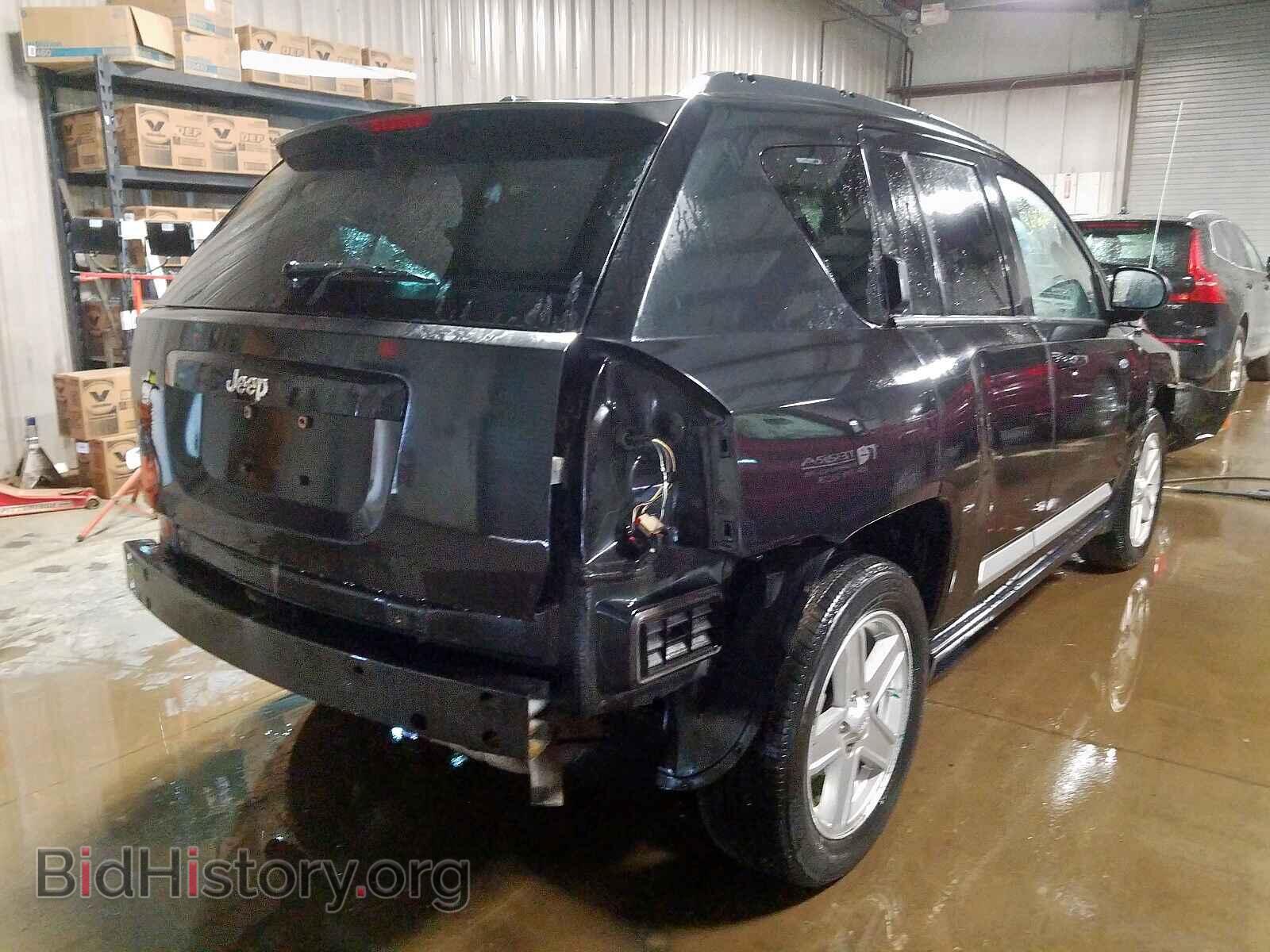 2010 JEEP COMPASS - VIN: 1J4NT1FA9AD625665 - Photo 4
