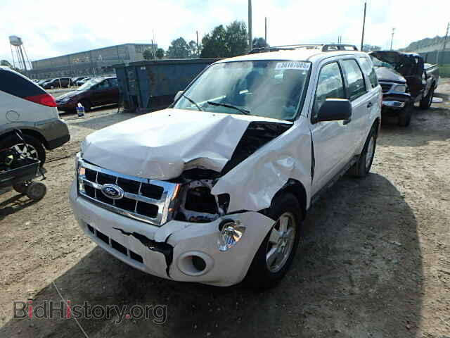 2011 FORD ESCAPE - VIN: 1FMCU0C74BKB57723 - Фото 2