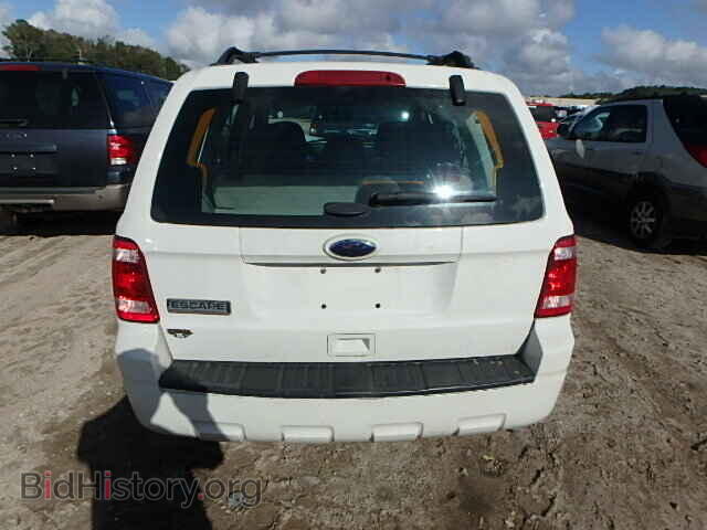 2011 FORD ESCAPE - VIN: 1FMCU0C74BKB57723 - Фото 10