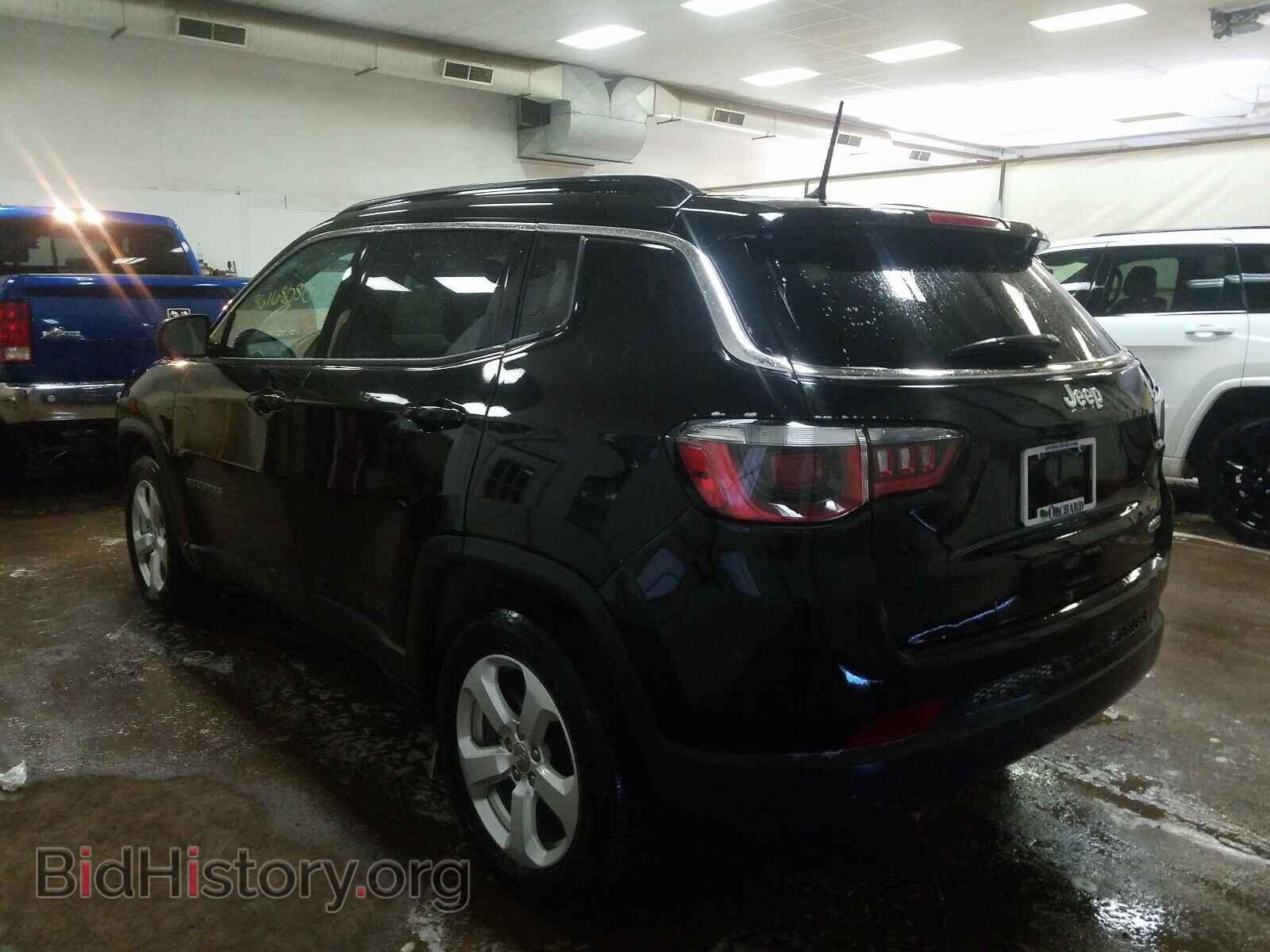 2018 JEEP COMPASS - VIN: 3C4NJCBB2JT318743 - Фото 3