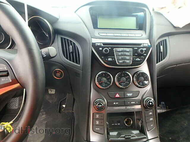 2015 HYUNDAI GENESIS - VIN: KMHHU6KJ3FU123725 - Фото 9