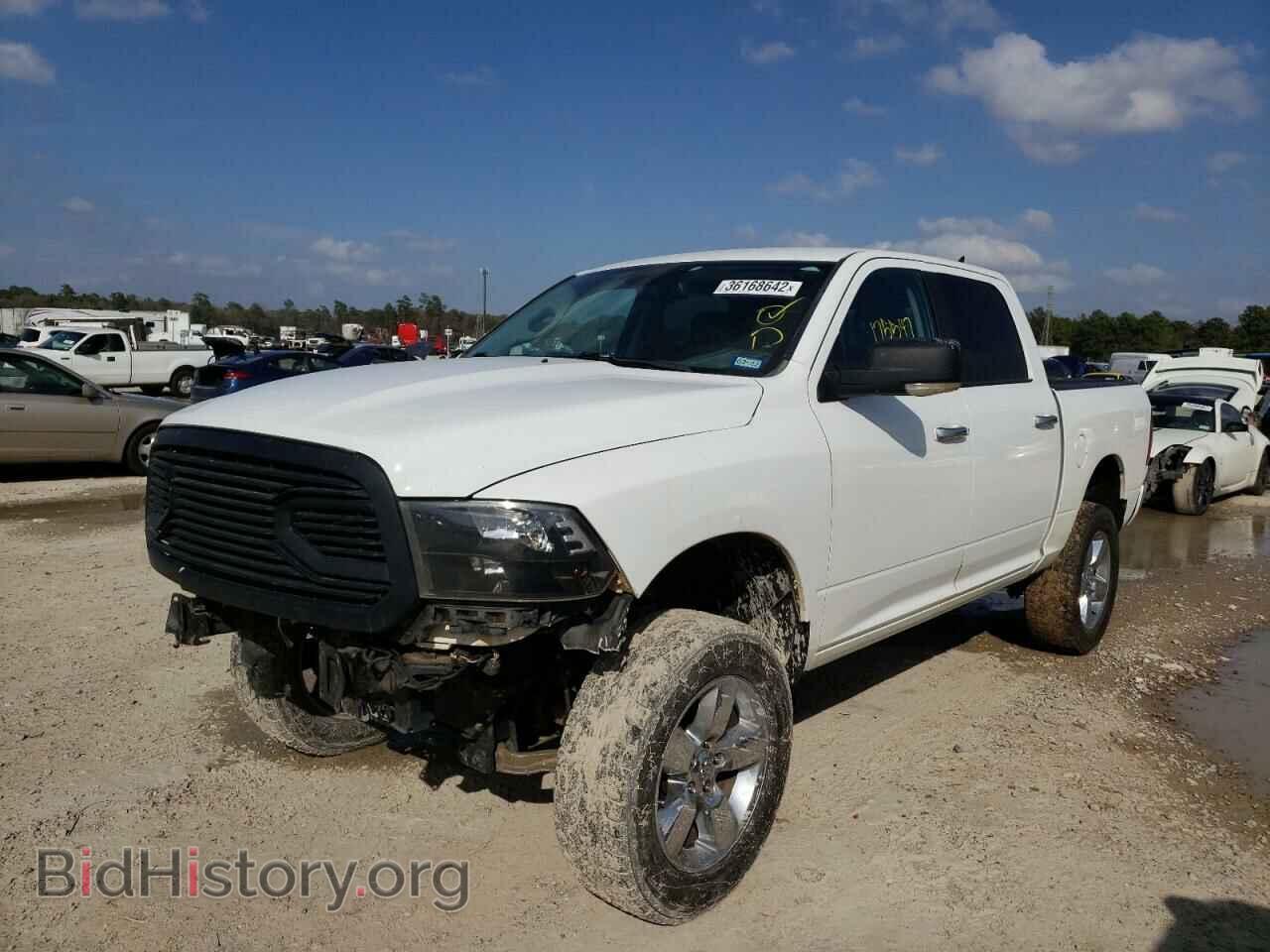 2018 RAM 1500 - VIN: 1C6RR7LT0JS124875 - Фото 2