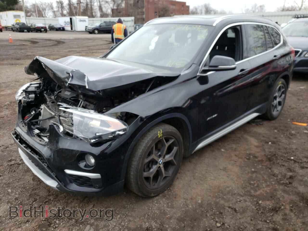 2016 BMW X1 - VIN: WBXHT3C3XGP885412 - Фото 2