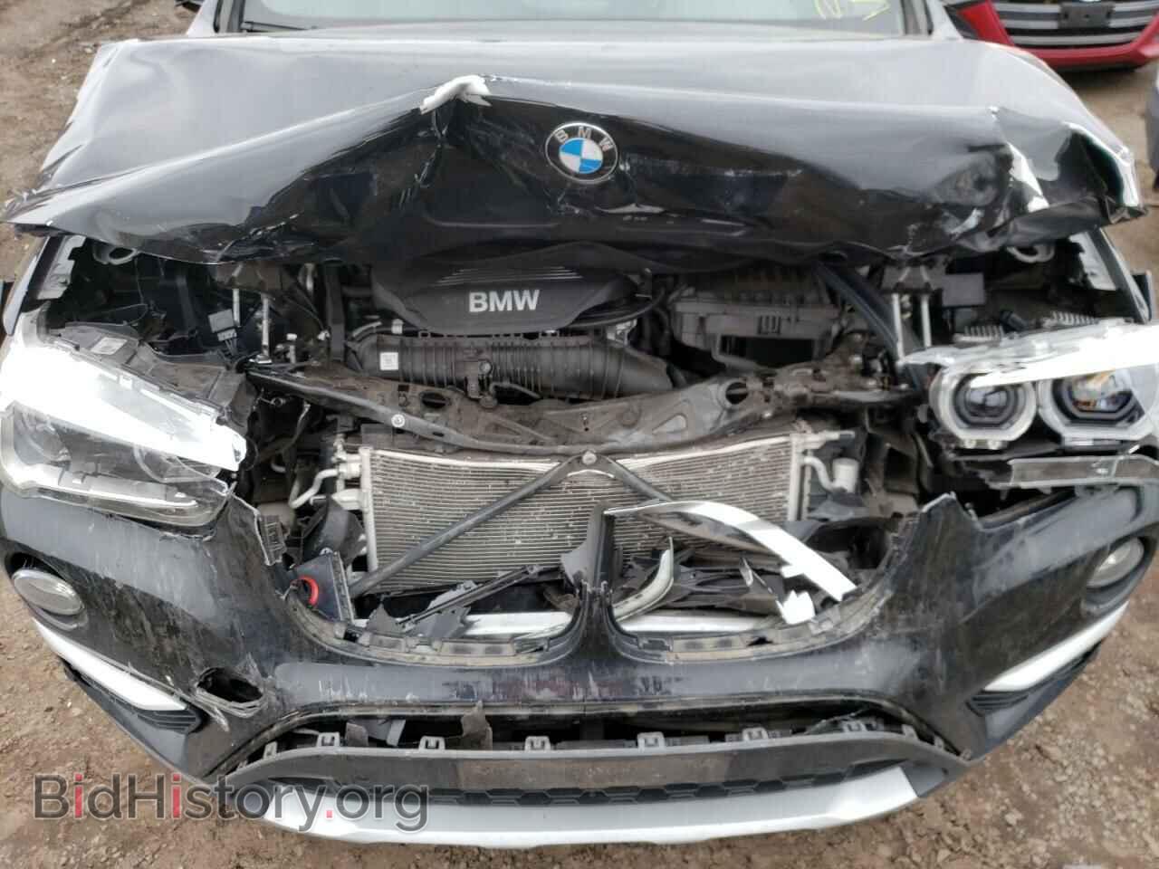 2016 BMW X1 - VIN: WBXHT3C3XGP885412 - Фото 9