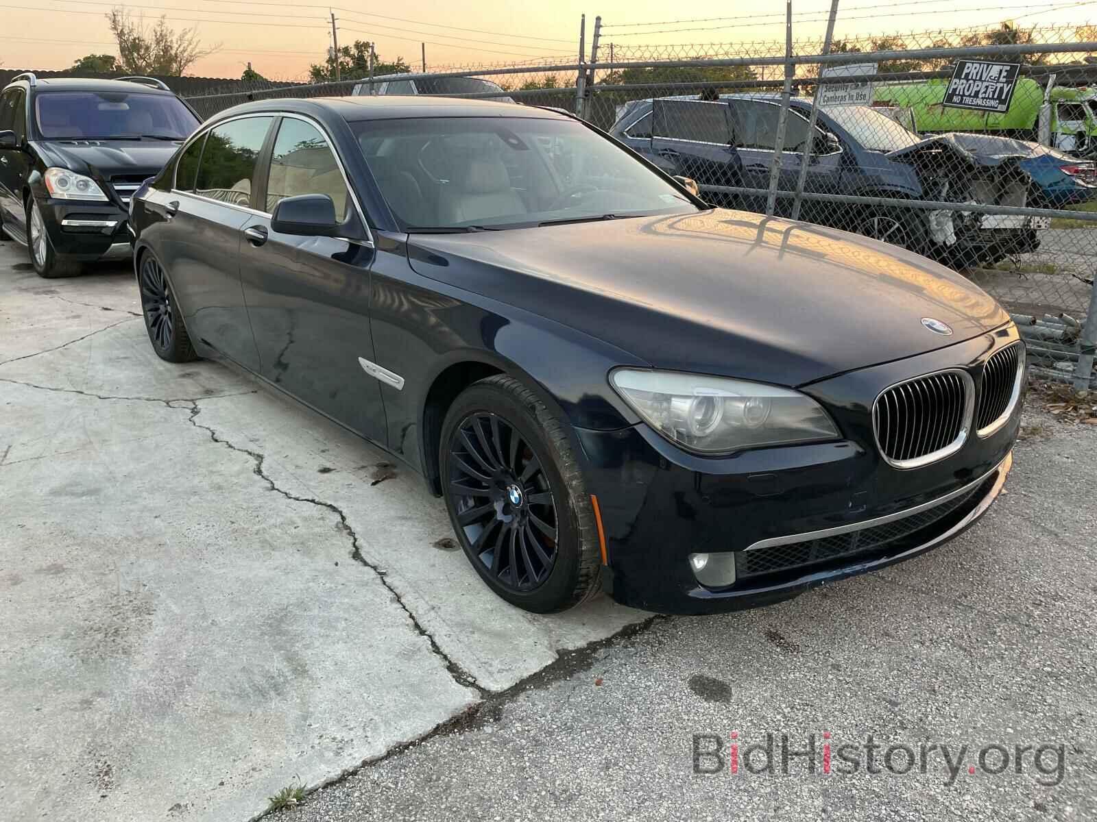 Photo WBAKC8C57CC435202 - BMW 7 SERIES 2012