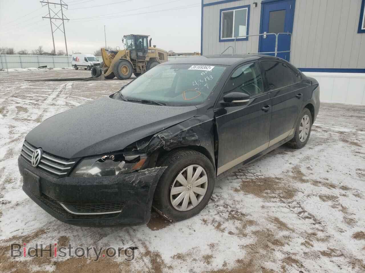 2013 VOLKSWAGEN PASSAT - VIN: 1VWAP7A32DC038073 - Фото 2