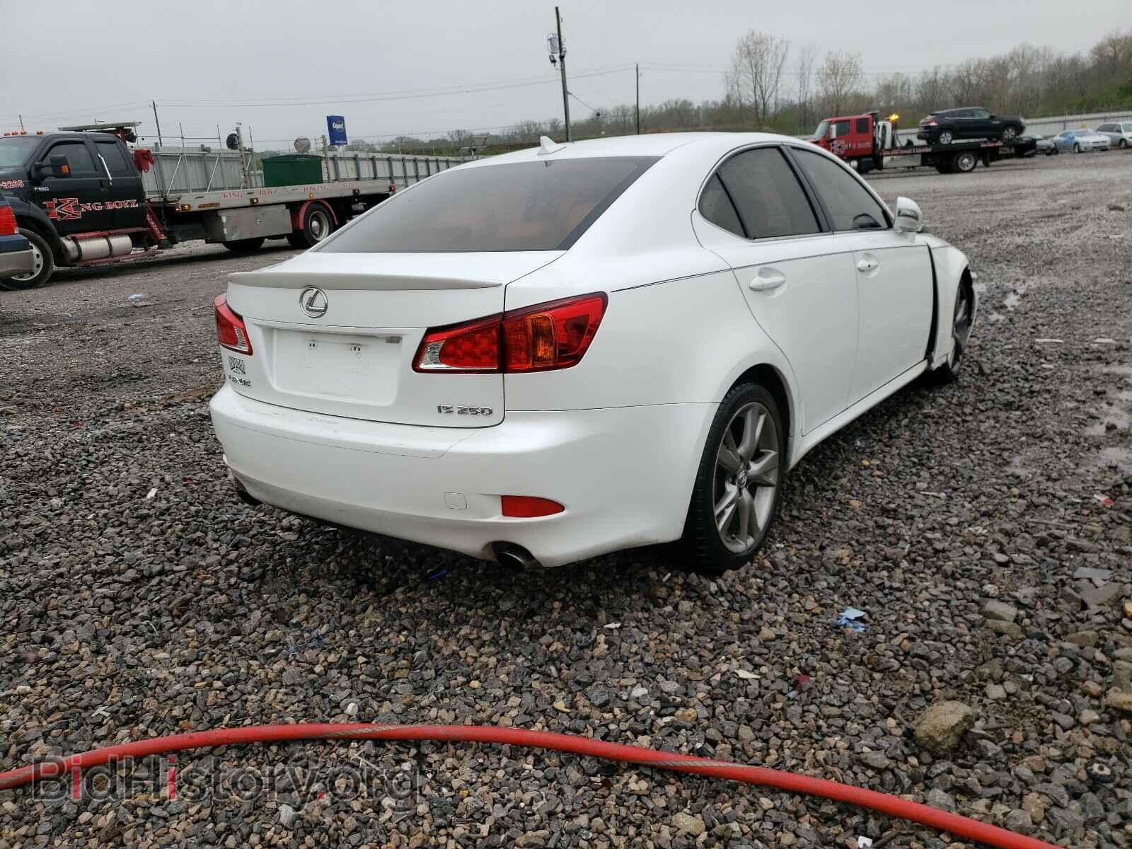 2010 LEXUS IS - VIN: JTHBF5C23A5110285 - Фото 4