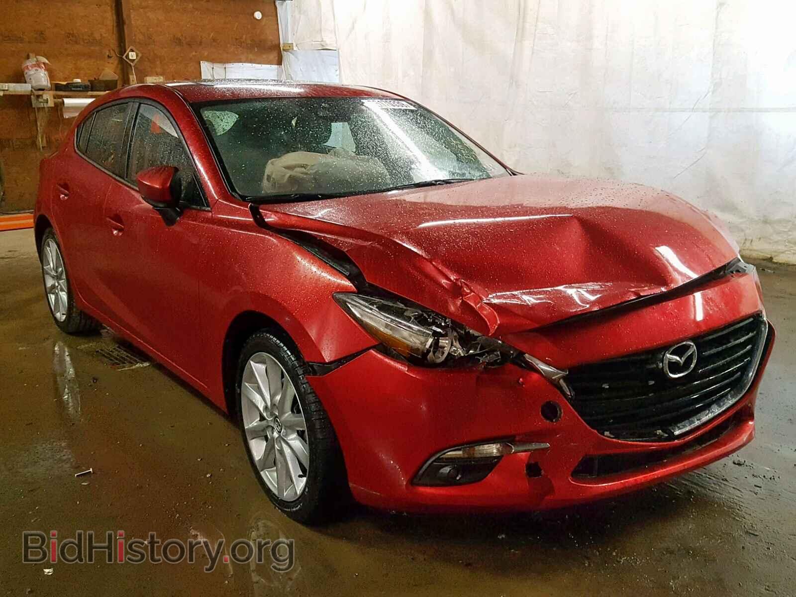 Фотография 3MZBN1M39HM132300 - MAZDA 3 2017