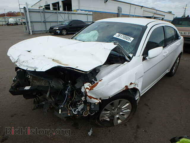 2012 CHRYSLER 200 - VIN: 1C3CCBAB2CN261836 - Фото 2