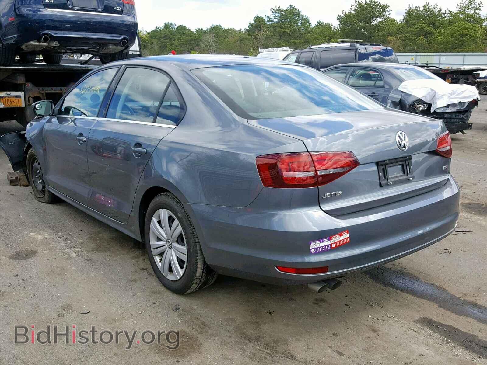 2017 VOLKSWAGEN JETTA - VIN: 3VW2B7AJ4HM301475 - Фото 3