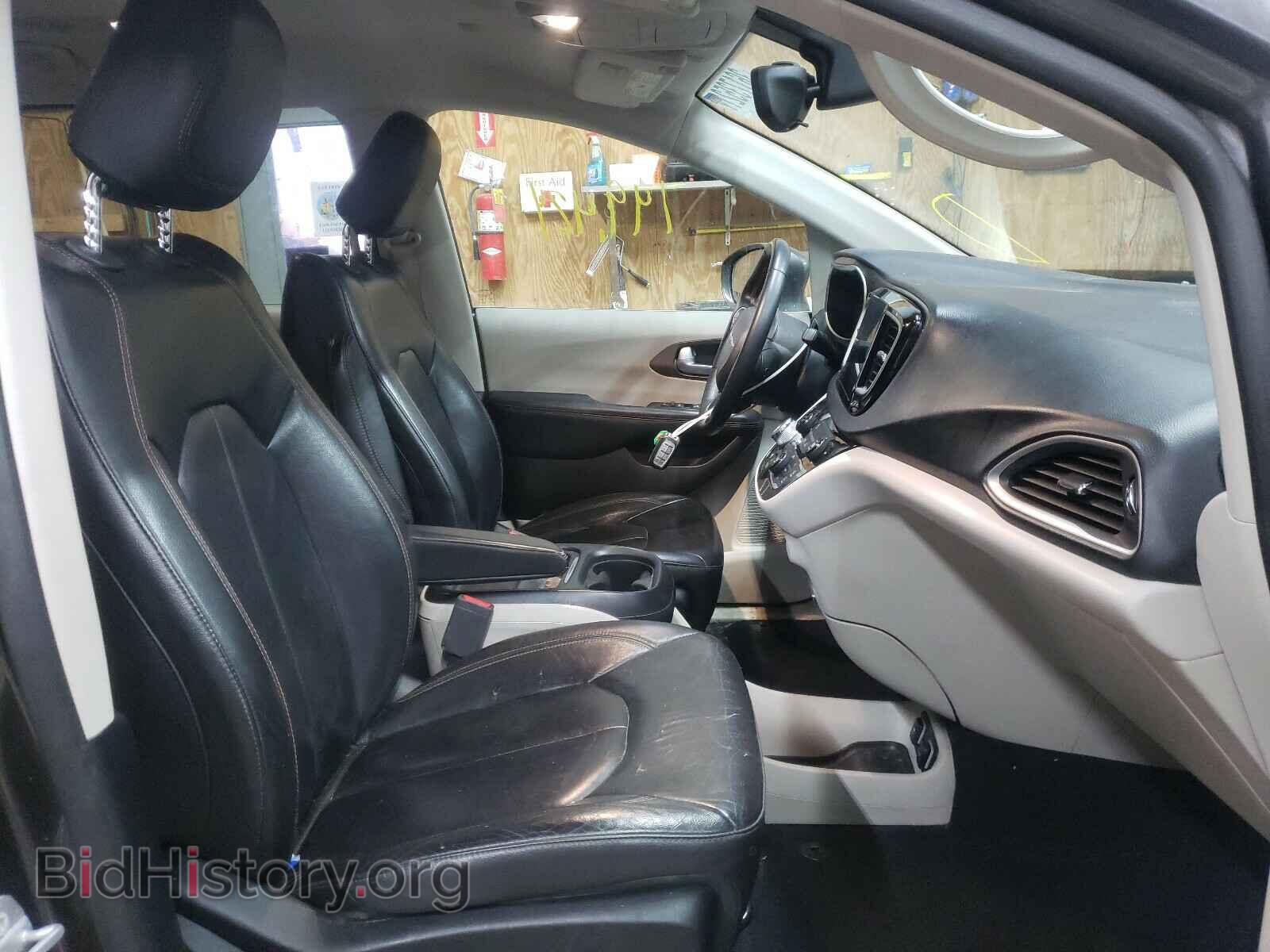2017 CHRYSLER PACIFICA - VIN: 2C4RC1BGXHR564514 - Photo 5