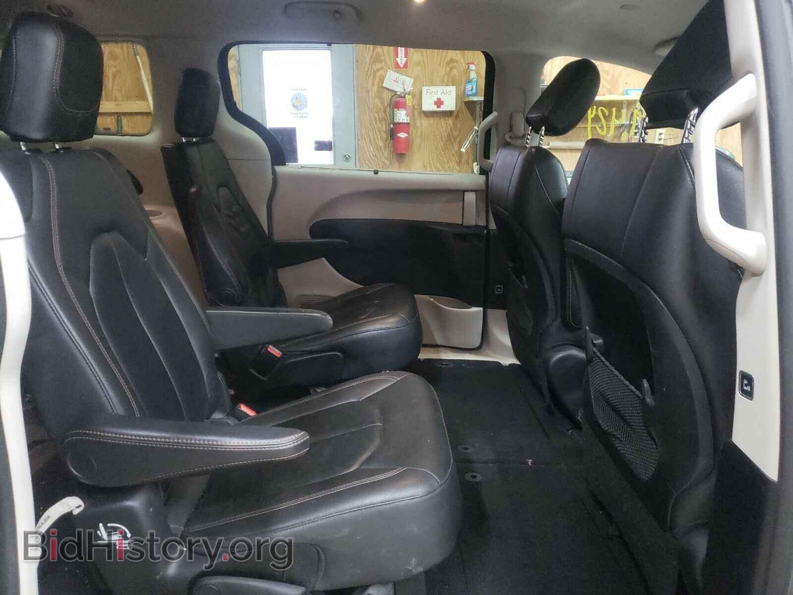 2017 CHRYSLER PACIFICA - VIN: 2C4RC1BGXHR564514 - Photo 6