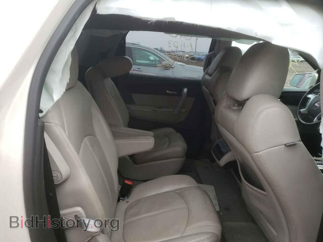 2011 GMC ACADIA - VIN: 1GKKRRED8BJ351240 - Photo 11