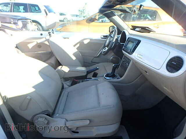 2014 VOLKSWAGEN BEETLE - VIN: 3VW5P7AT7EM801772 - Фото 5