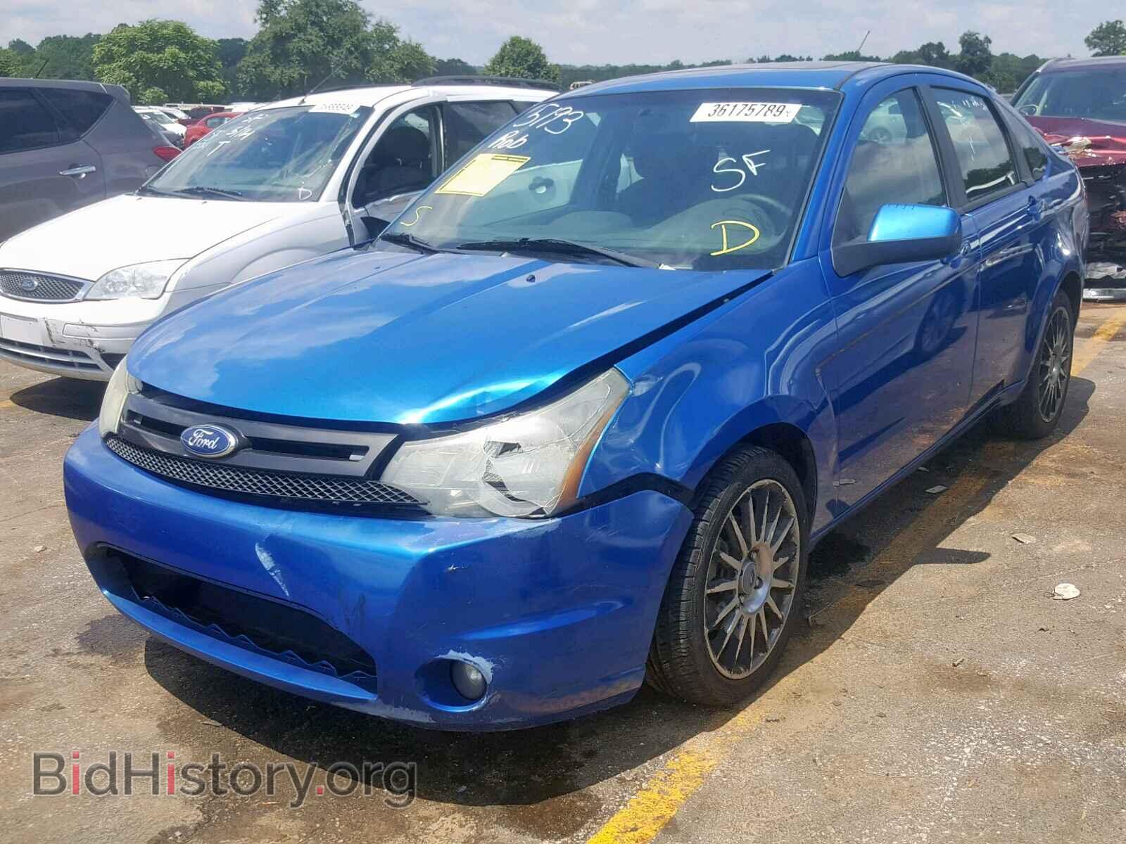 2011 FORD FOCUS - VIN: 1FAHP3GN0BW153159 - Фото 2