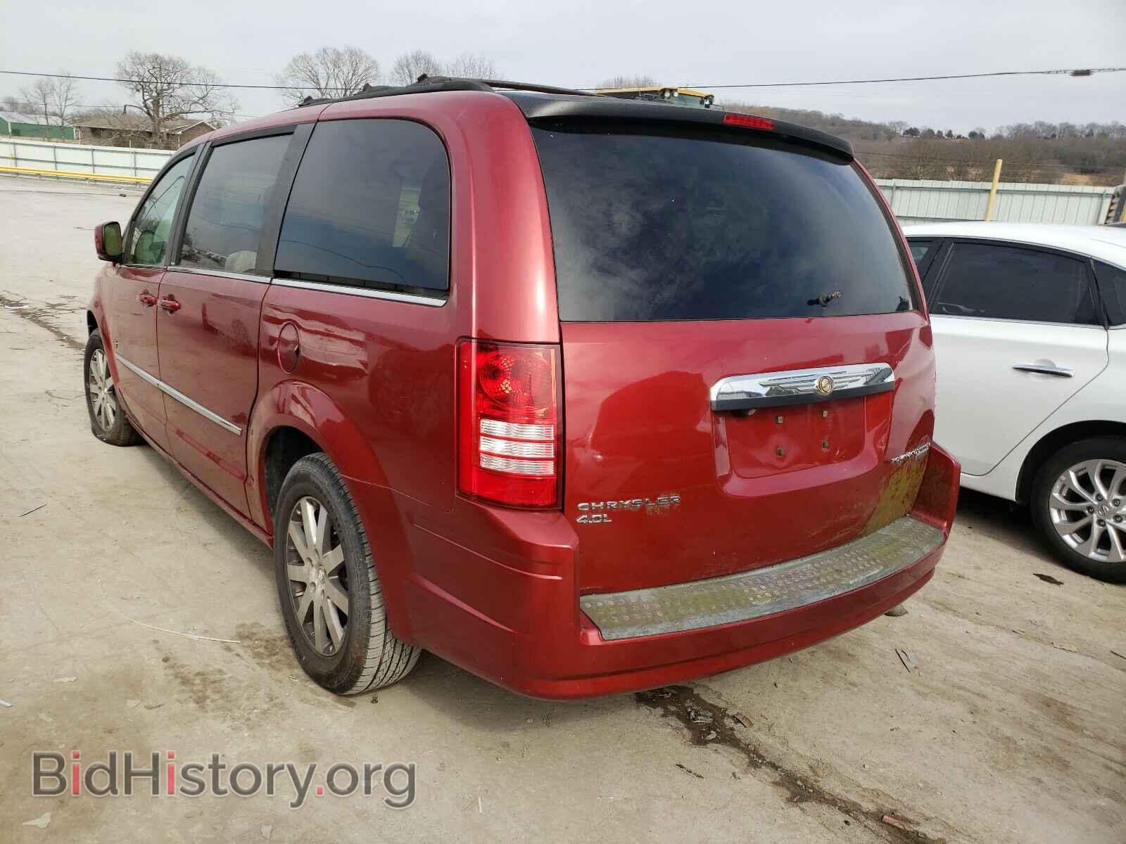 2009 CHRYSLER MINIVAN - VIN: 2A8HR54X29R642096 - Фото 3