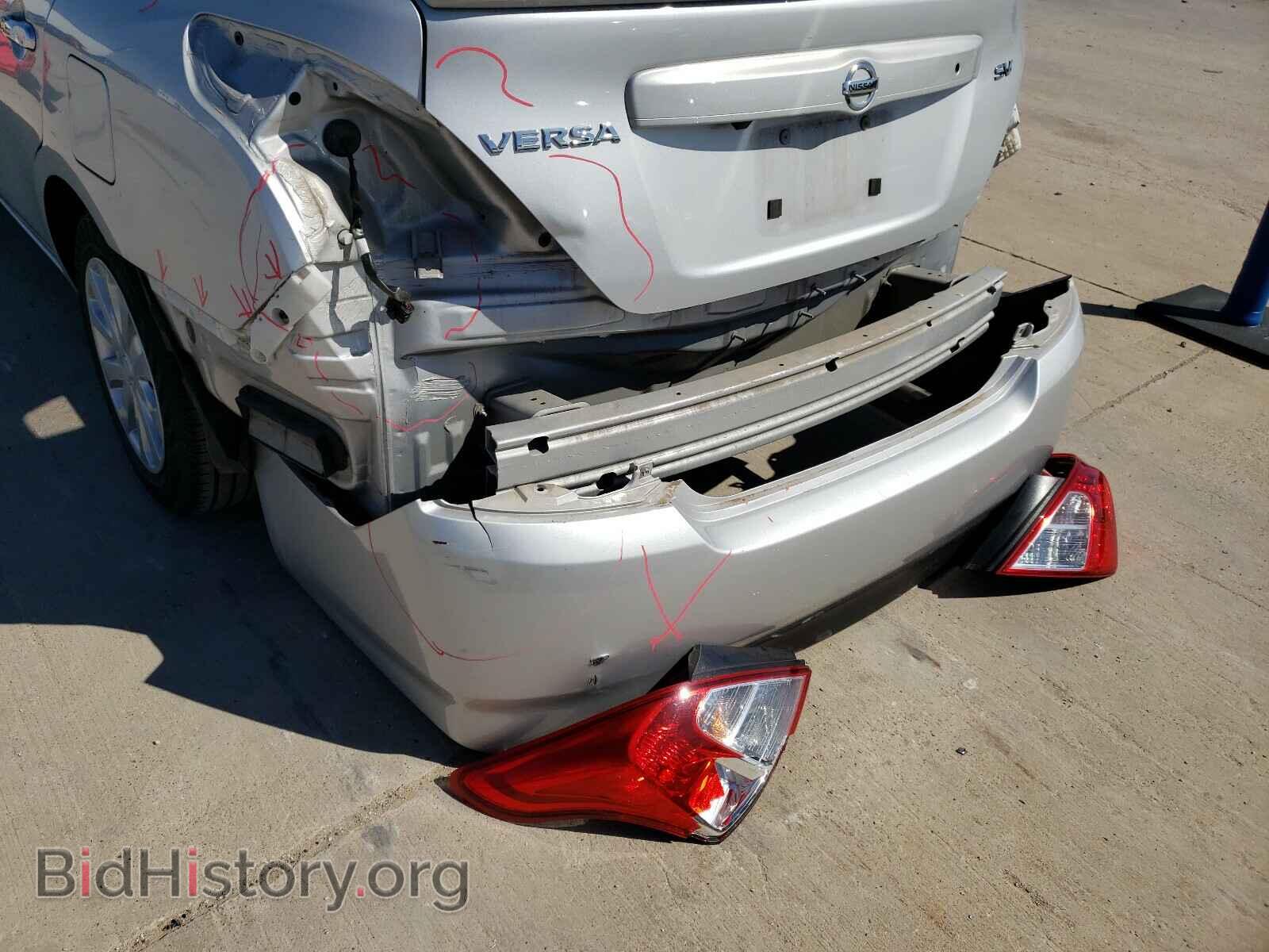 2019 NISSAN VERSA - VIN: 3N1CN7AP6KL856320 - Фото 9