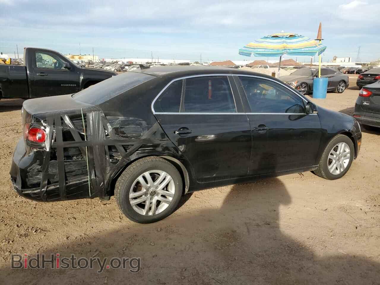 2010 VOLKSWAGEN JETTA - VIN: 3VWAL7AJ6AM121879 - Фото 3