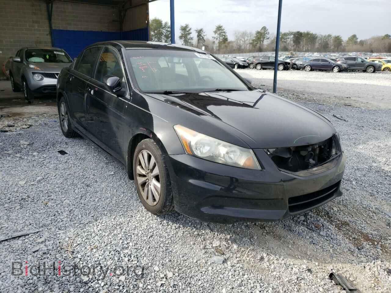 Photo 1HGCP2F84BA044373 - HONDA ACCORD 2011