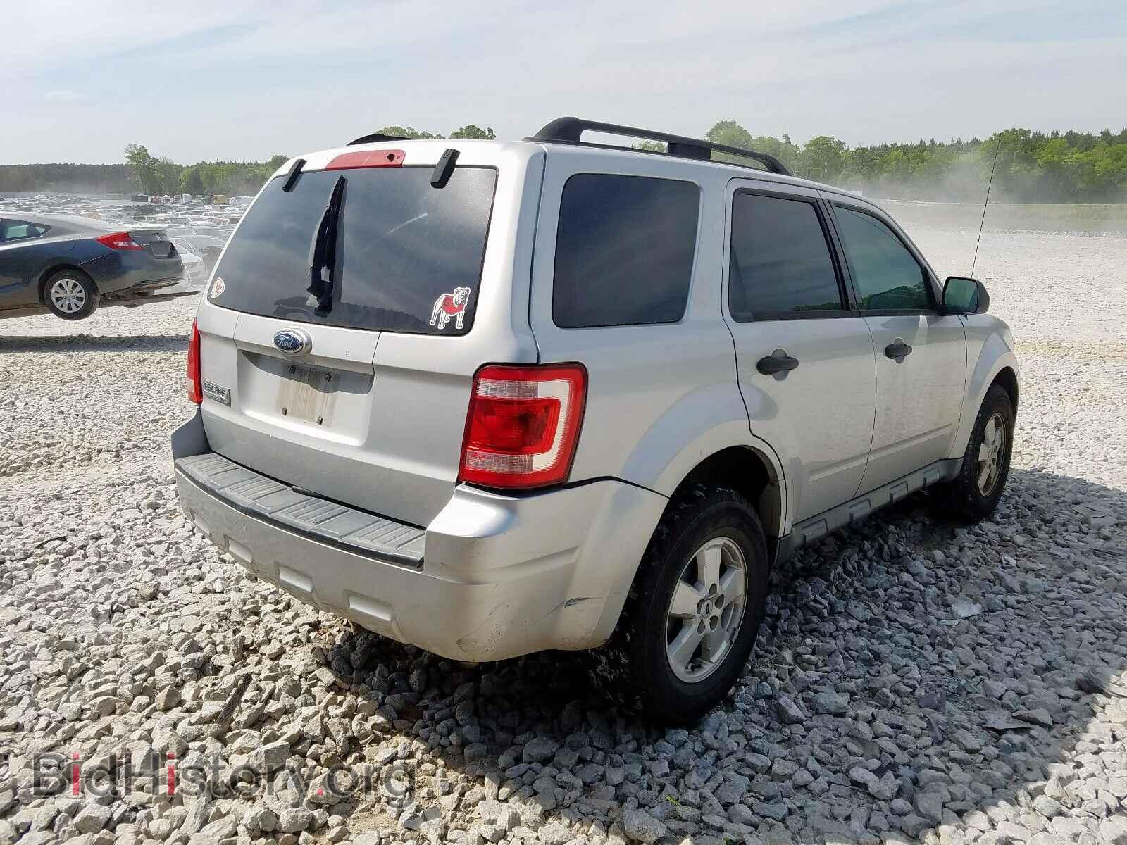 2009 FORD ESCAPE - VIN: 1FMCU03709KC85872 - Фото 4
