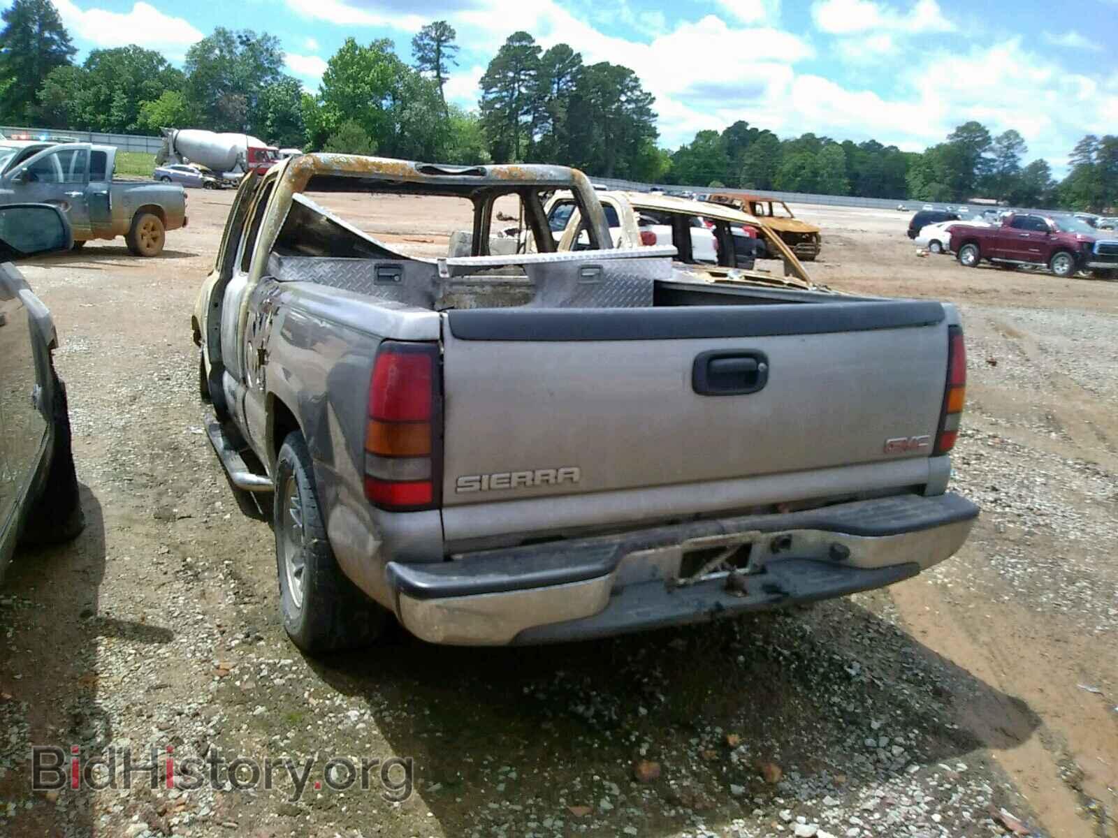 2003 GMC SIERRA - VIN: 2GTEC19V031374392 - Фото 3