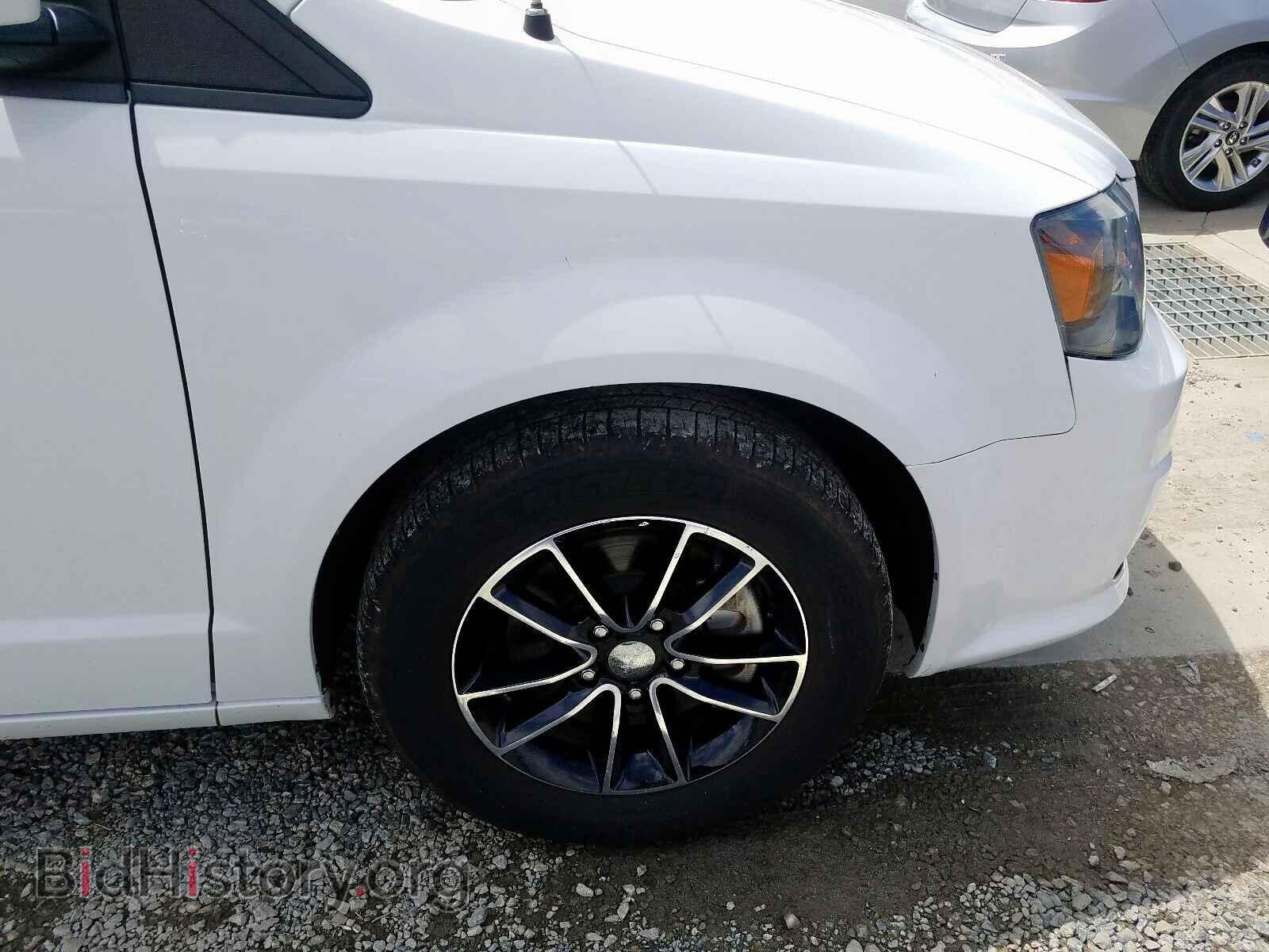 2018 DODGE CARAVAN - VIN: 2C4RDGEG2JR150483 - Фото 9