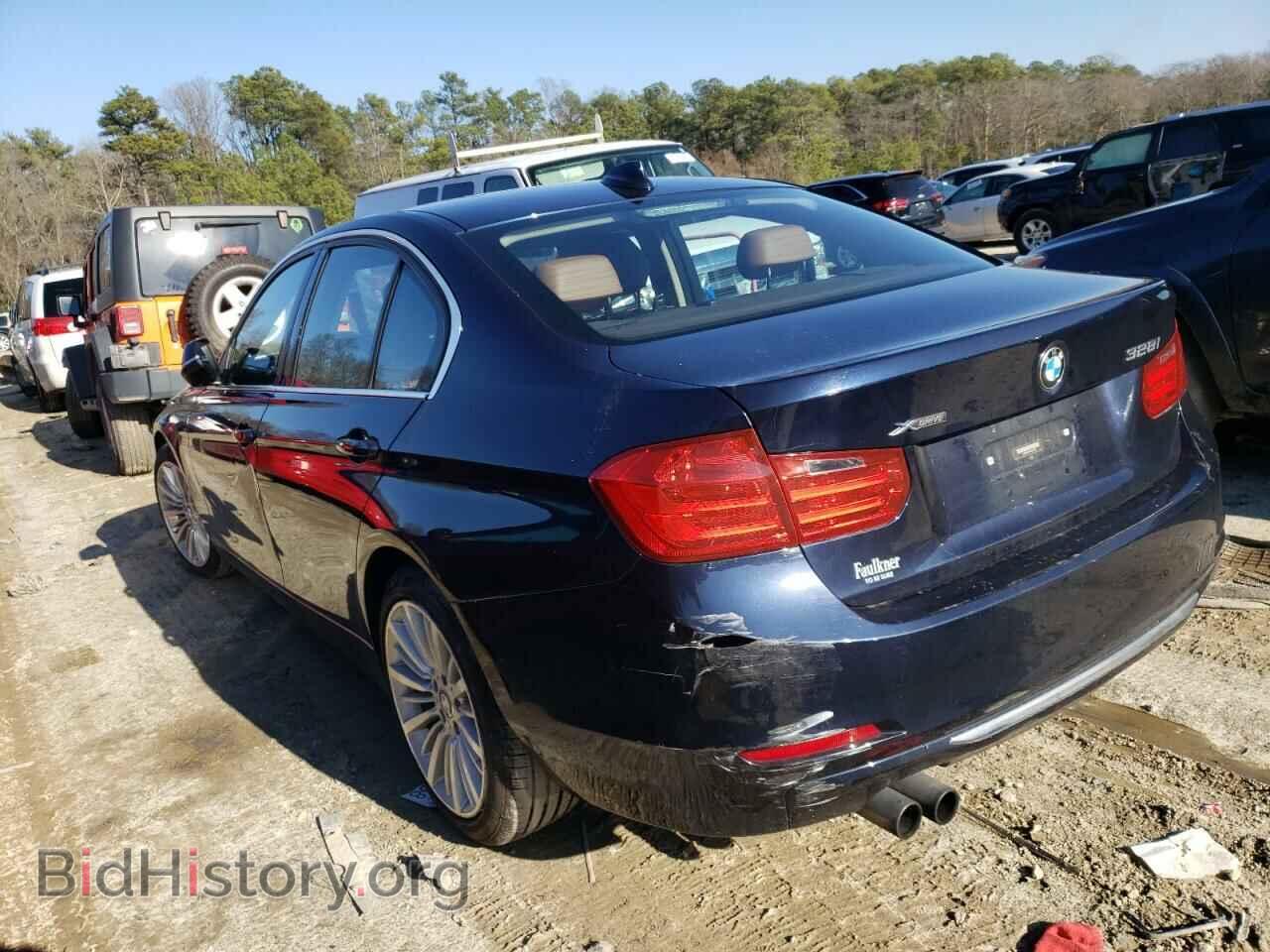 2013 BMW 3 SERIES - VIN: WBA3B3C51DF537184 - Фото 2