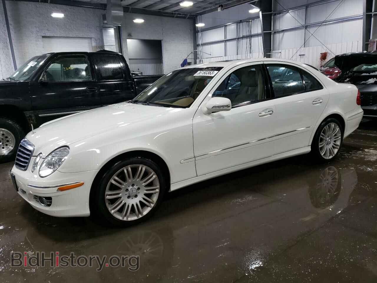 Photo WDBUF87XX8B290361 - MERCEDES-BENZ E-CLASS 2008
