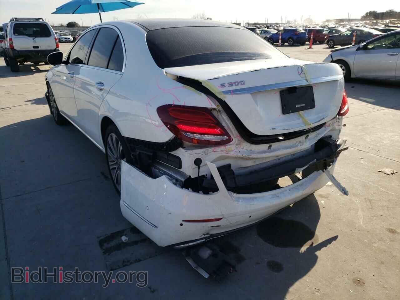 2019 MERCEDES-BENZ E-CLASS - VIN: WDDZF4JB4KA512117 - Фото 3