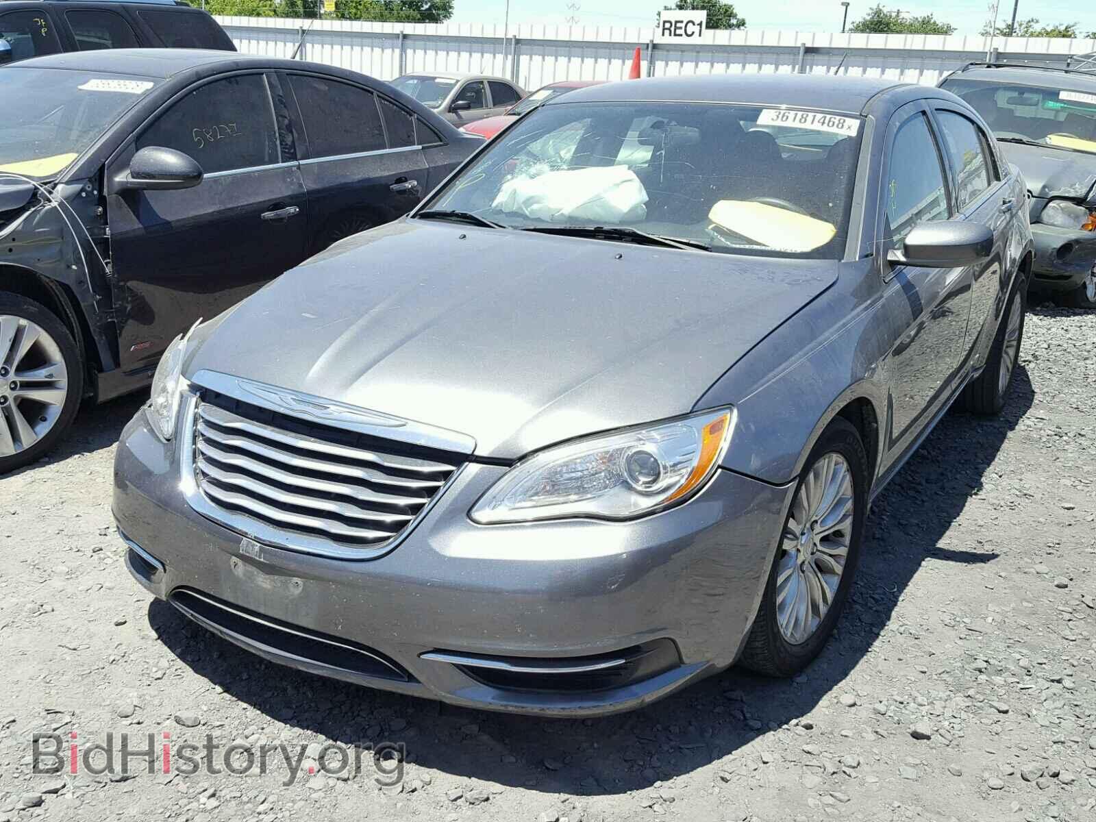 2012 CHRYSLER 200 - VIN: 1C3CCBAB8CN149476 - Фото 2