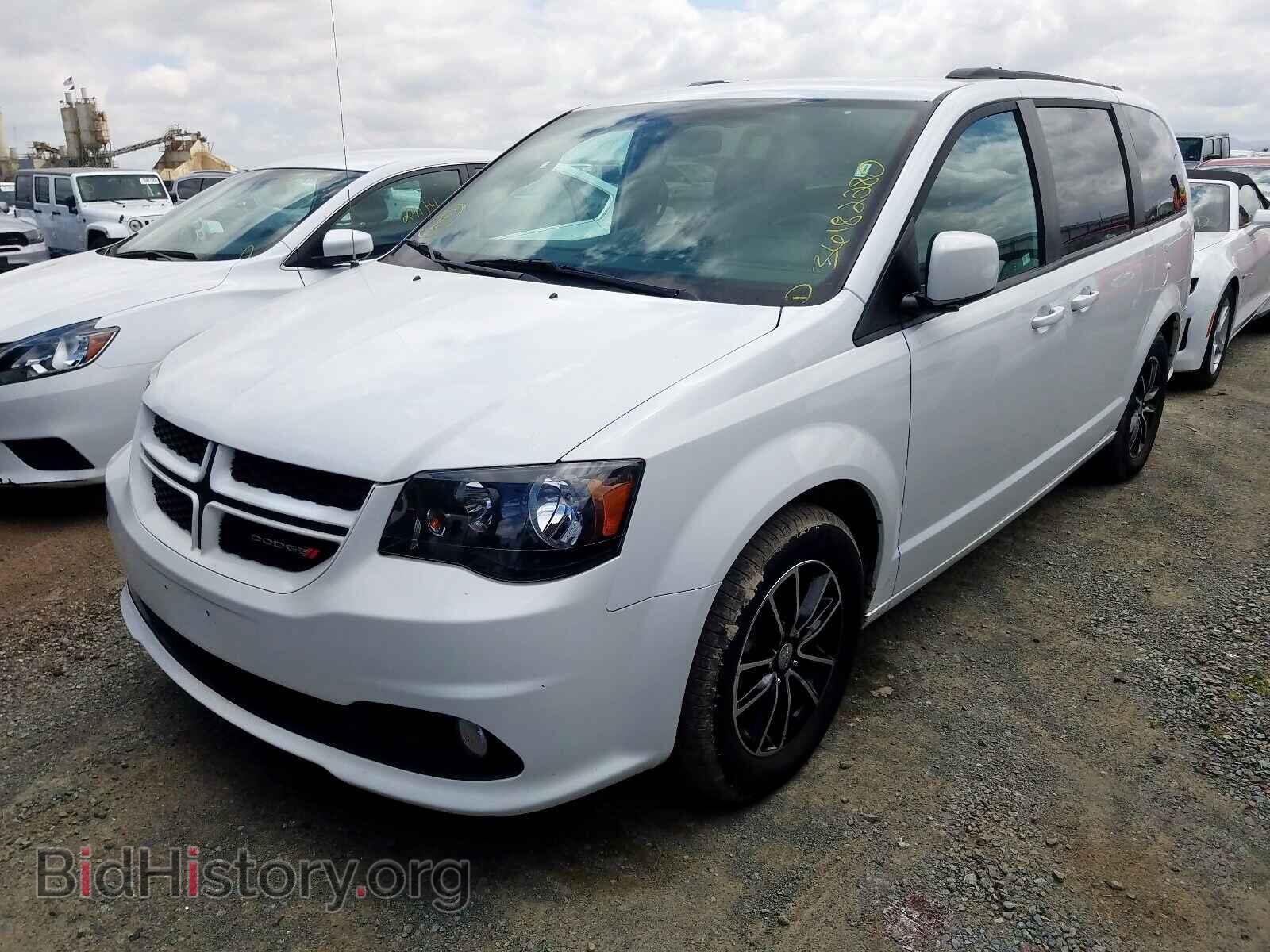 2018 DODGE CARAVAN - VIN: 2C4RDGEGXJR150506 - Фото 2
