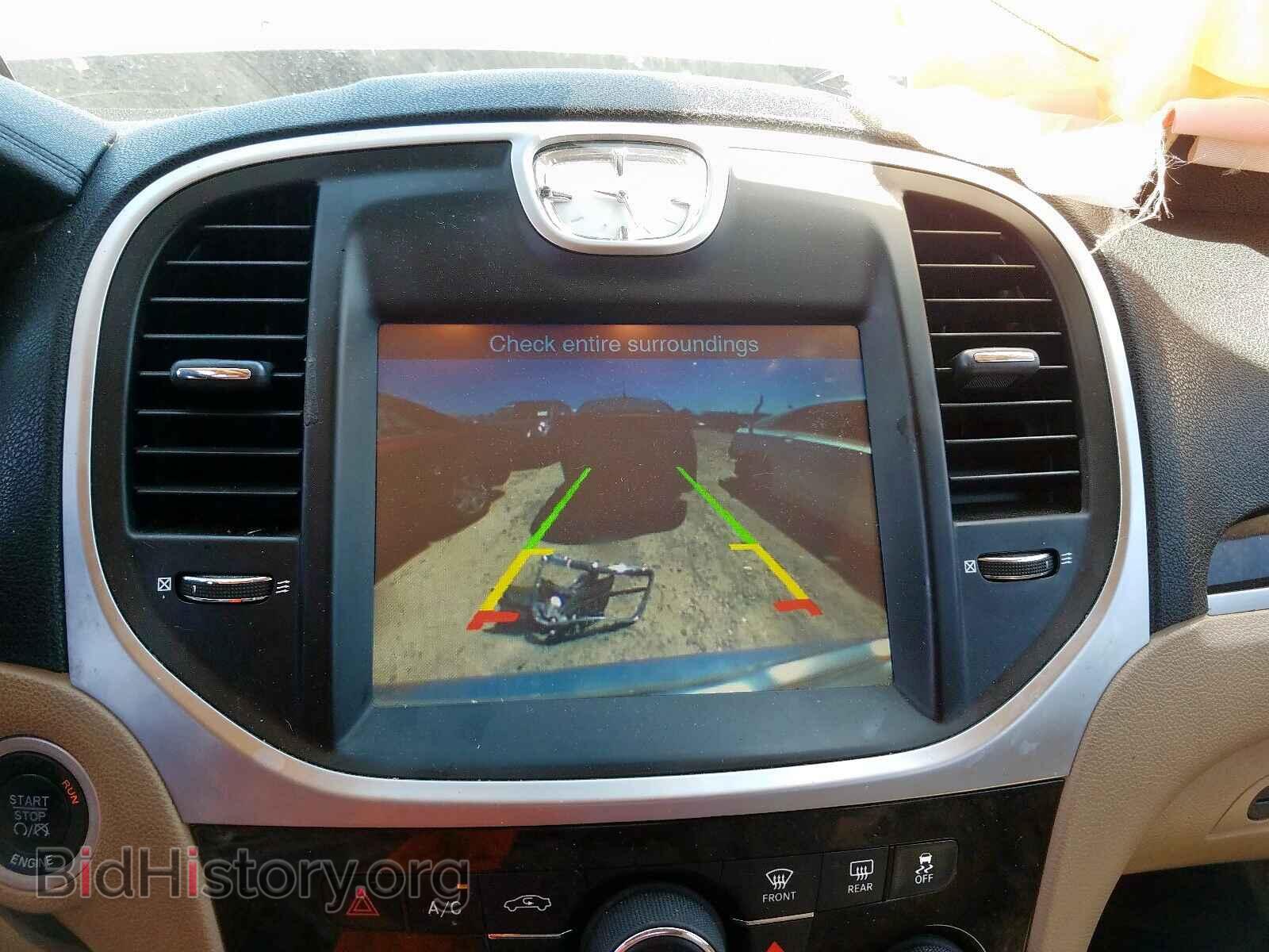 2012 CHRYSLER 300 - VIN: 2C3CCACG7CH175482 - Фото 9