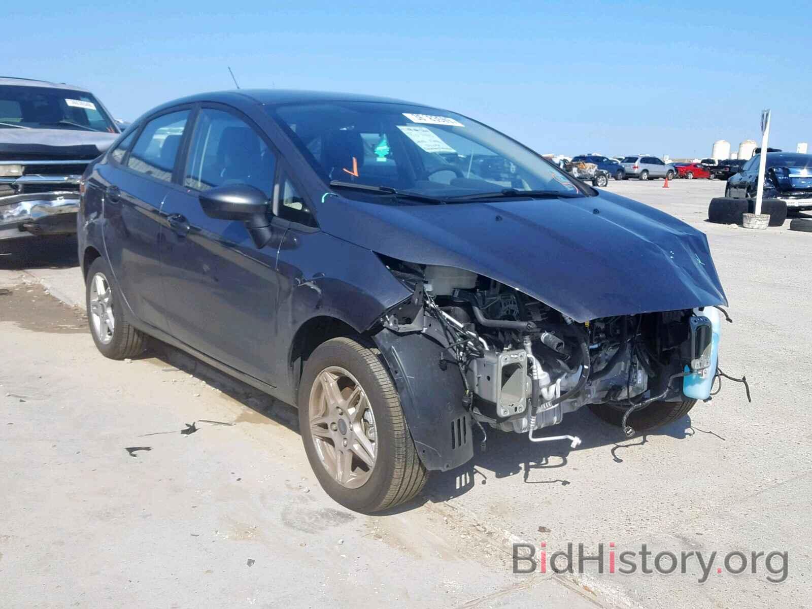 Photo 3FADP4BJ9JM147528 - FORD FIESTA SE 2018