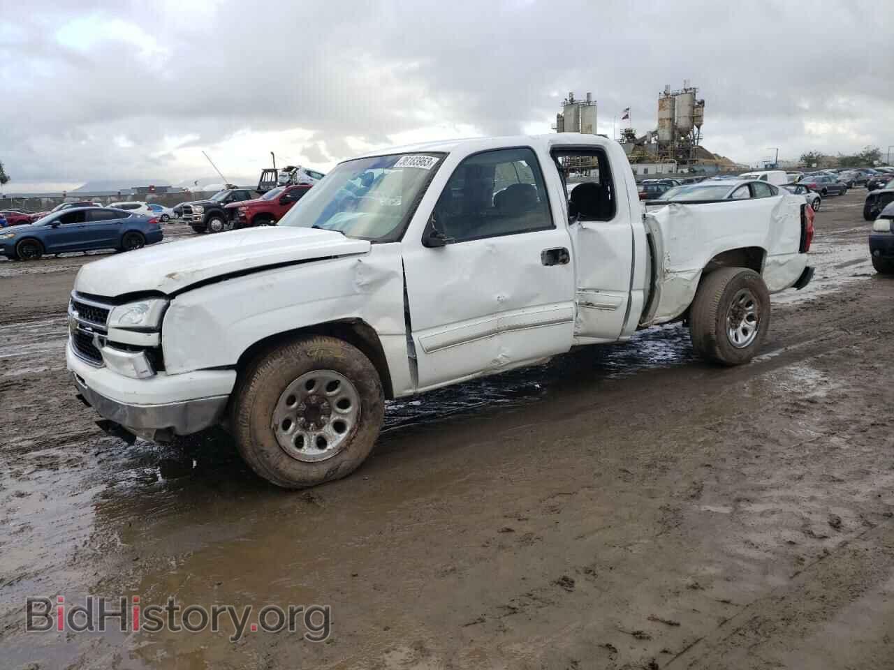 Photo 2GCEC19V761306949 - CHEVROLET SILVERADO 2006